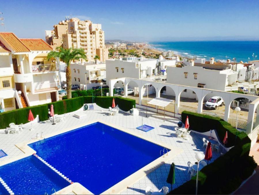 Apartment With Pool & Balcony Less Than 10Min Walk To La Mata Beach! 또레비에하 외부 사진